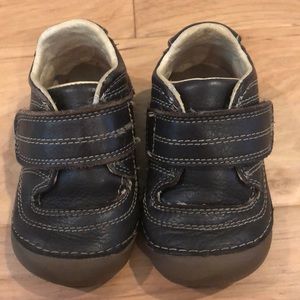 Stride rite SM Foal first walker shoe size 4.5